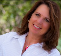 Gail Mencini, author of To Tuscany with Love Gail Mencini headshot